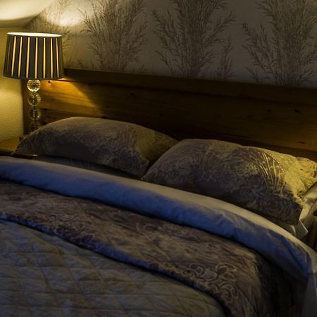 באונס-און-ווינדרמיר Lake View Guesthouse מראה חיצוני תמונה